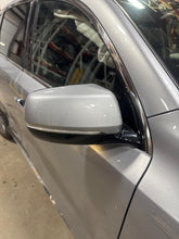 Load image into Gallery viewer, Side View Door Mirror Acura MDX 2017 - NW689508
