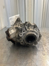 Load image into Gallery viewer, TRANSFER CASE Nissan Rogue 15 16 17 18 19 20 - NW690778

