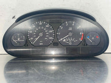 Load image into Gallery viewer, SPEEDOMETER CLUSTER BMW 325ci 325i 2001 01 2002 02 2003 03 - NW690574
