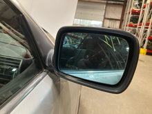 Load image into Gallery viewer, SIDE VIEW DOOR MIRROR 325ci 325i 330ci 330i 330xi 2001-2004 Right - NW690464
