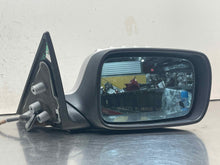 Load image into Gallery viewer, SIDE VIEW DOOR MIRROR 325ci 325i 330ci 330i 330xi 2001-2004 Right - NW690464
