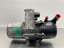 Load image into Gallery viewer, Power Steering Pump Dodge Durango 2013 - NW690979
