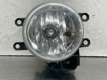 Load image into Gallery viewer, FOG LAMP LIGHT CT200H ES300H ES350 GS350 12-18 Bumper Mounted Right - NW691440
