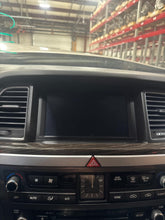 Load image into Gallery viewer, INFO-GPS SCREEN Hyundai Genesis 2015 15 2016 16 2017 17 - NW691325
