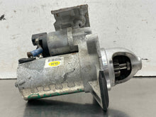 Load image into Gallery viewer, Starter Motor Hyundai Genesis 2015 - NW691367
