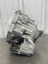 Load image into Gallery viewer, TRANSFER CASE Hyundai Genesis 2015 15 2016 16 2017 17 - NW691592
