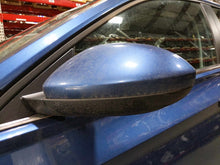 Load image into Gallery viewer, Side View Door Mirror Volkswagen Jetta 2019 - NW691760

