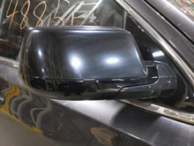 Load image into Gallery viewer, [INVENTORYCAR_YEAR_MAKE_MODEL] SIDE VIEW DOOR MIRROR Right - NW691874
