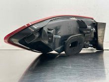 Load image into Gallery viewer, OUTER TAIL LIGHT LAMP E300 E350 E400 E550 E63 10 11 12 13 Right - NW693289
