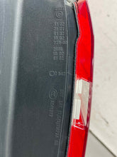 Load image into Gallery viewer, OUTER TAIL LIGHT LAMP E300 E350 E400 E550 E63 10 11 12 13 Right - NW693289

