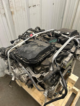 Load image into Gallery viewer, Engine Motor  MERCEDES GL-CLASS 2015 - NW693478
