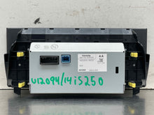 Load image into Gallery viewer, Info-Gps Screen  LEXUS IS250 2014 - NW693389
