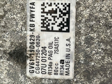 Load image into Gallery viewer, AC Compressor Lincoln MKC 2017 - NW693735
