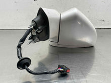 Load image into Gallery viewer, Side View Door Mirror Lincoln MKC 2017 - NW693613
