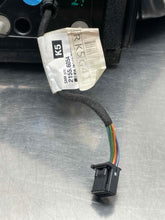Load image into Gallery viewer, SIDE VIEW DOOR MIRROR Pathfinder 2018 18 2019 19 2020 20 Right - NW693615
