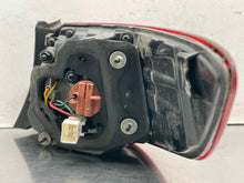 Load image into Gallery viewer, OUTER TAIL LIGHT LAMP Hyundai Sonata Sonata Hybrid 15 16 17 Left - NW694106
