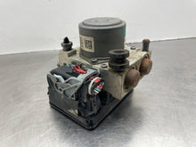 Load image into Gallery viewer, ABS Pump  SAVANA 2500 VAN 2020 - NW694620
