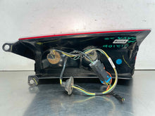 Load image into Gallery viewer, [INVENTORYCAR_YEAR_MAKE_MODEL] TAIL LIGHT LAMP ASSEMBLY Left - NW694429
