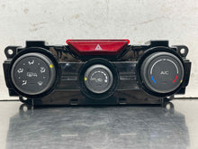 Load image into Gallery viewer, Temperature Controls Subaru Impreza 2017 - NW694390
