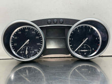 Load image into Gallery viewer, SPEEDOMETER CLUSTER Gl350 Gl450 Gl550 R350 10 11 12 - NW694426
