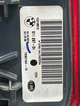 Load image into Gallery viewer, OUTER TAIL LIGHT LAMP BMW X5 X5M 14 15 16 17 18 Right - NW695006
