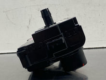 Load image into Gallery viewer, TEMPERATURE CONTROLS Hyundai Sonata 2011 11 2012 12 2013 13 - NW695068
