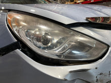 Load image into Gallery viewer, HEADLIGHT LAMP ASSEMBLY Sonata Sonata Hybrid 11 12 13 14 15 Right - NW695070
