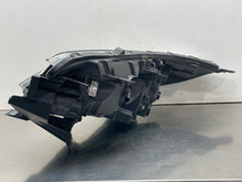Load image into Gallery viewer, HEADLIGHT LAMP ASSEMBLY Honda CR-V 2015 15 2016 16 Right - NW695151
