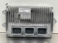 Load image into Gallery viewer, ECU ECM COMPUTER Honda CR-V 2015 15 - NW695393
