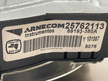 Load image into Gallery viewer, Speedometer Cluster Cadillac Deville 2005 - NW695957
