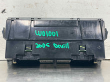 Load image into Gallery viewer, Temperature Controls Cadillac Deville 2005 - NW696077
