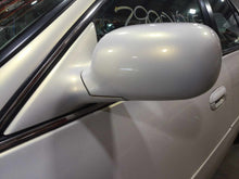 Load image into Gallery viewer, Side View Door Mirror Cadillac Deville 2005 - NW695849
