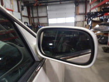 Load image into Gallery viewer, Side View Door Mirror Cadillac Deville 2005 - NW695850
