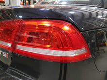 Load image into Gallery viewer, Tail Lamp Light Volkswagen EOS 2016 - NW696033
