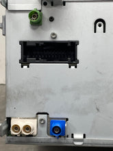 Load image into Gallery viewer, RADIO Volkswagen Beetle EOS Jetta 12 13 14 15 16 - NW695868
