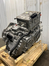 Load image into Gallery viewer, Transmission  MAVERICK PICKUP 2022 - NW695498
