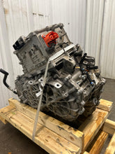 Load image into Gallery viewer, Transmission  MAVERICK PICKUP 2022 - NW695498
