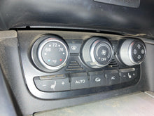Load image into Gallery viewer, Temperature Controls Audi TT 2012 - NW695632
