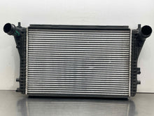 Load image into Gallery viewer, Intercooler Audi TT 2012 - NW695178
