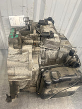 Load image into Gallery viewer, Transmission Audi TT 2012 - NW695501
