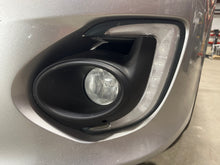 Load image into Gallery viewer, PARK LAMP LIGHT - NW696477
