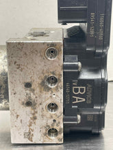 Load image into Gallery viewer, ABS Pump  COROLLA IM 2018 - NW696140

