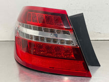 Load image into Gallery viewer, OUTER TAIL LIGHT LAMP E300 E350 E400 E550 E63 10 11 12 13 Left - NW696685
