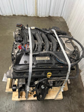 Load image into Gallery viewer, ENGINE MOTOR Porsche Cayenne 2004 04 2005 05 3.2L - NW696775
