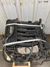 Load image into Gallery viewer, ENGINE MOTOR Porsche Cayenne 2004 04 2005 05 3.2L - NW696775
