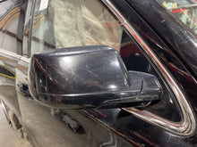 Load image into Gallery viewer, [INVENTORYCAR_YEAR_MAKE_MODEL] SIDE VIEW DOOR MIRROR Right - NW696312
