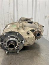Load image into Gallery viewer, Transfer Case GMC Yukon 2018 - NW696413
