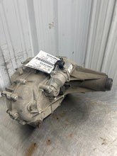 Load image into Gallery viewer, Transfer Case GMC Yukon 2018 - NW696413

