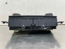 Load image into Gallery viewer, Temperature Controls GMC Yukon 2018 - NW696538
