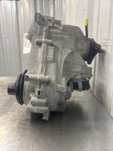 Load image into Gallery viewer, Transfer Case  BMW X3 2019 - NW697161
